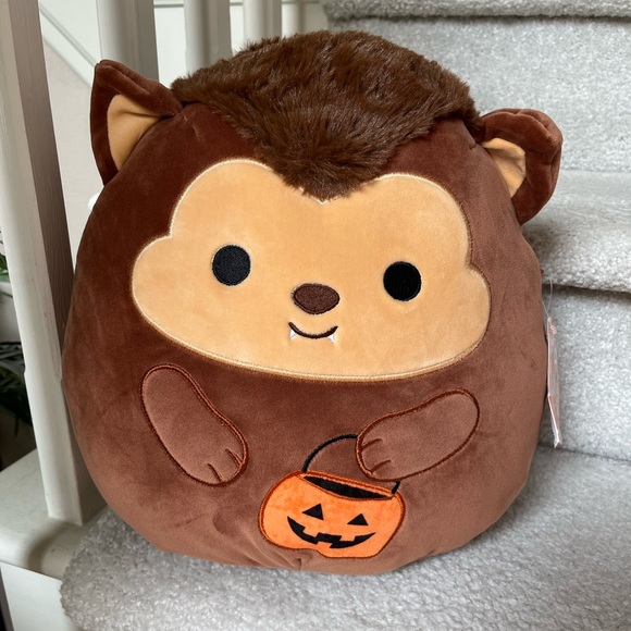 Squishmallow Halloween 2023 Wade the Werewolf 12” NWT - Picture 1 of 2